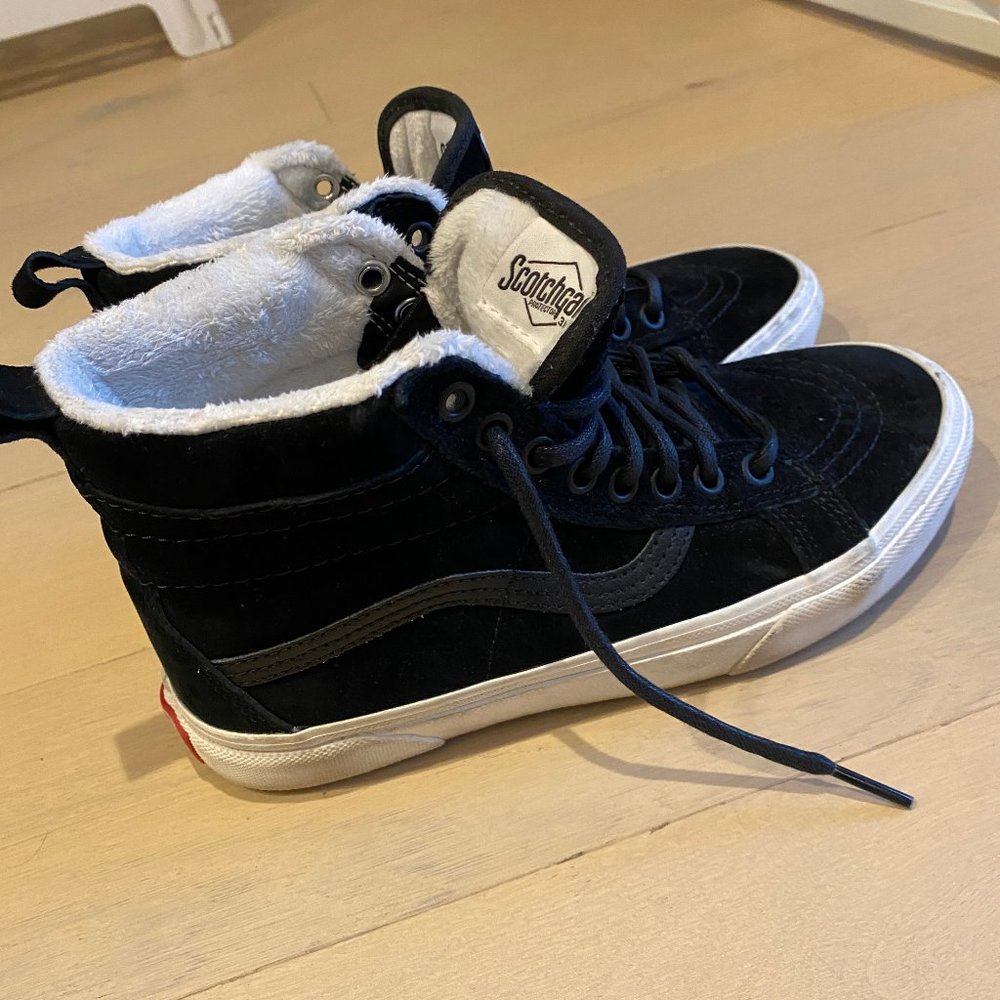 Vans Hi Top Suede Black Faux Fur Scotchgard